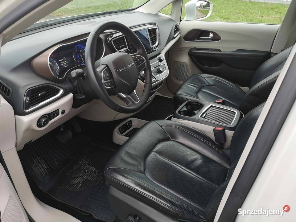 Chrysler Pacifica TouringL Plus 8 osobowa wielkopolskie Komorniki