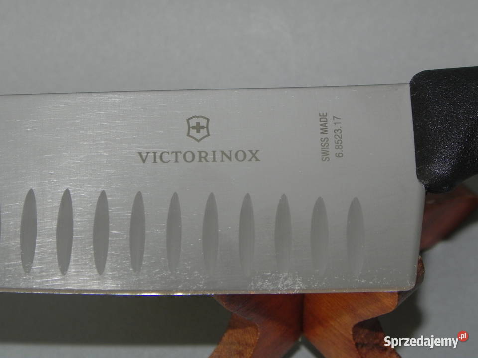 Santoku Victorinox nóż ostrze ryflowane 17 Środa Wielkopolska sprzedam