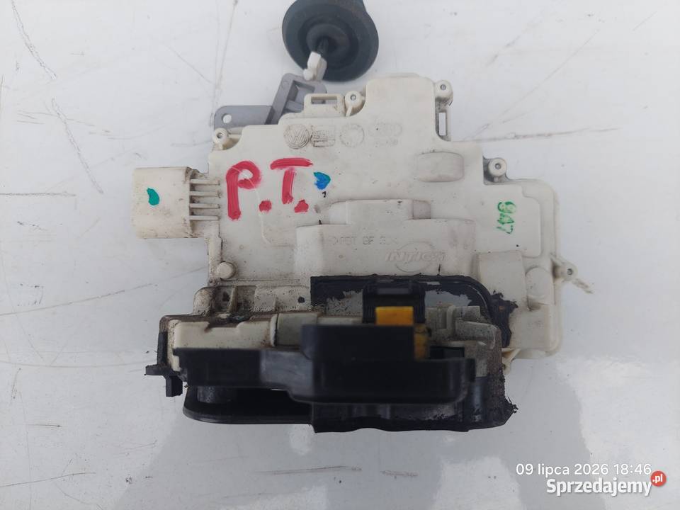AUDI A8 D3 42 TDI 0510 ZAMEK DRZWI LEWY TYŁ Włoszczowa