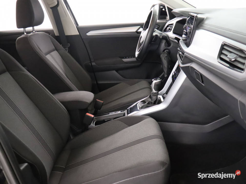 VW TRoc 15 TSI asystent parkowania Bielany Wrocławskie