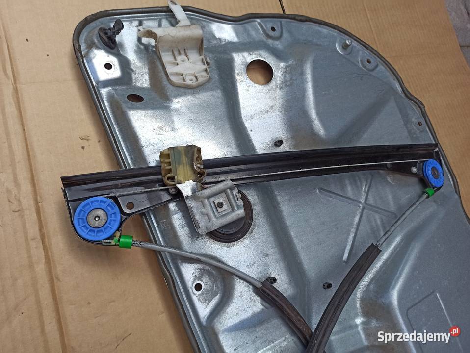 VW POLO 9N mechanizm szyby LEWY 3 drzwi