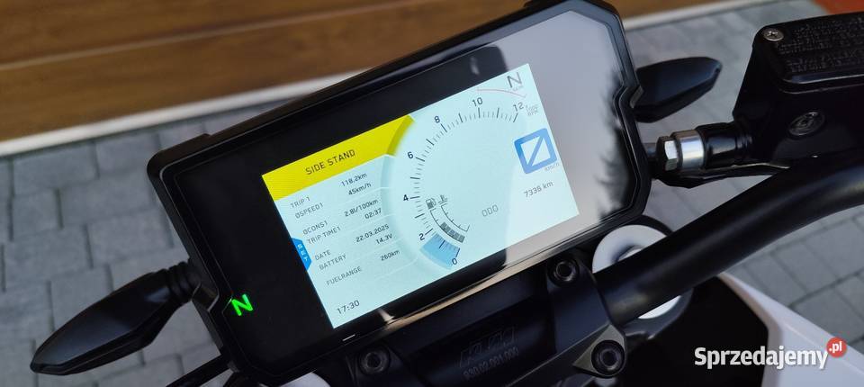 KTM DUKE 125 nowy idealny 7336 przebiegu stan Staszów