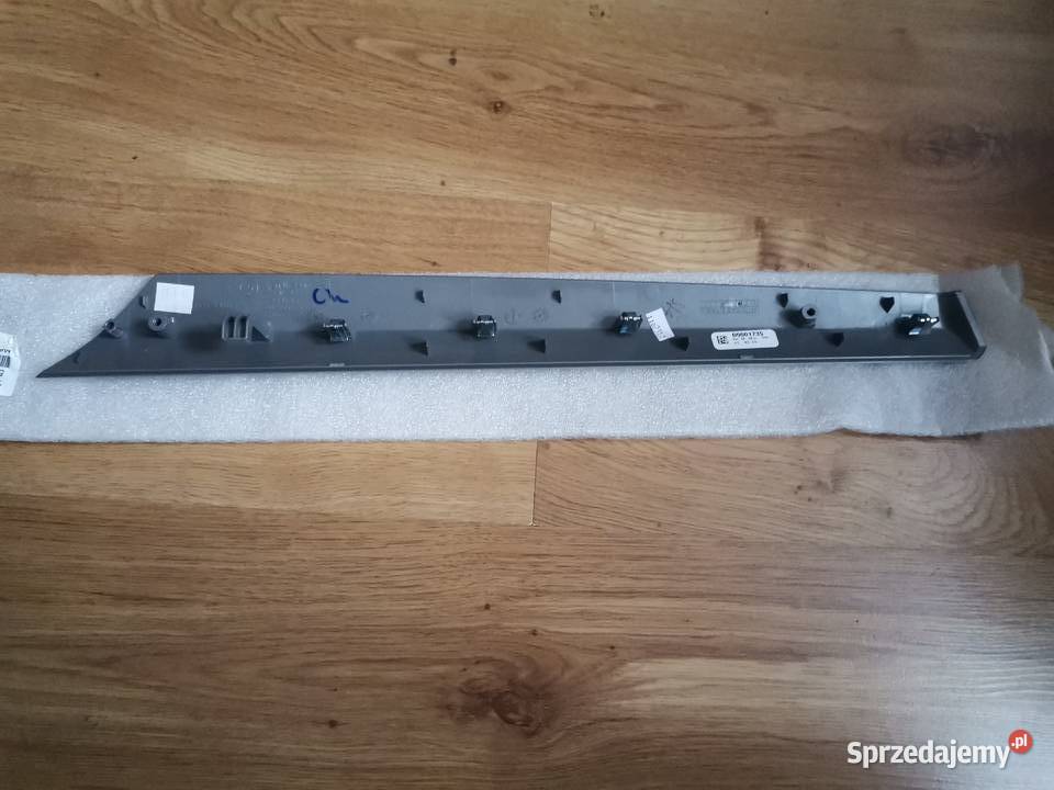 BMW X3 F25 X4 F26 PRAWA LISTWA TAPICERKI DRZWI Międzychód