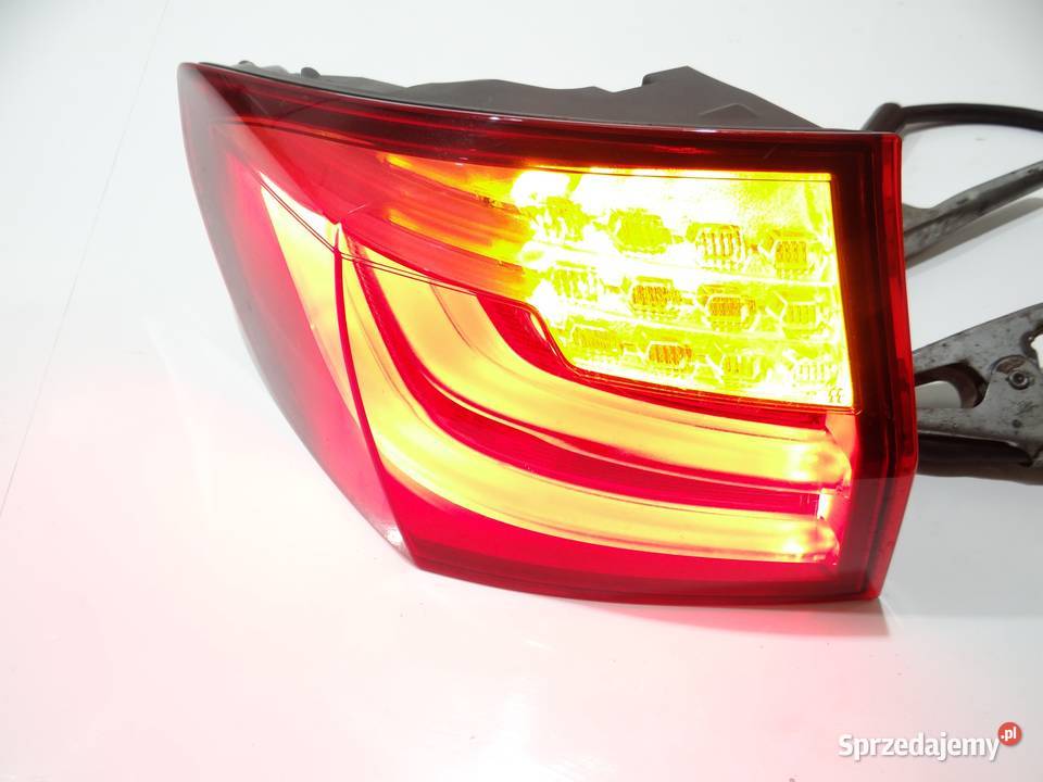 LAMPA LEWA TYLNA TYŁ BMW F11 7203233