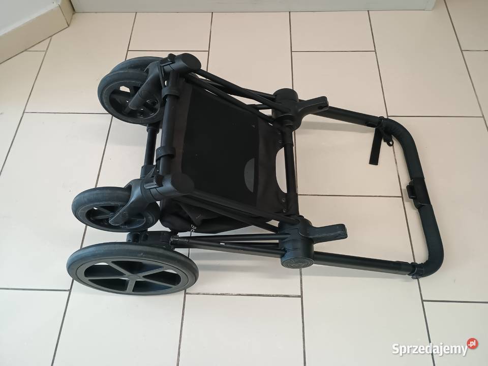 Wózek Cybex model Priam z serii Butterfly Rozkładane Warszawa