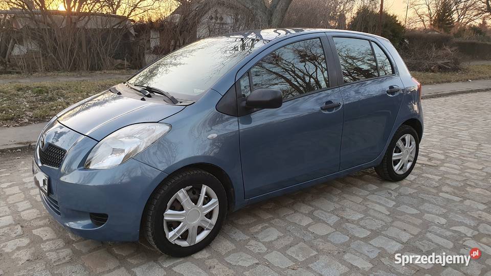 Toyota Yaris 2008r 13 benzyna 87 salonowy 87KM Yaris Wrocław