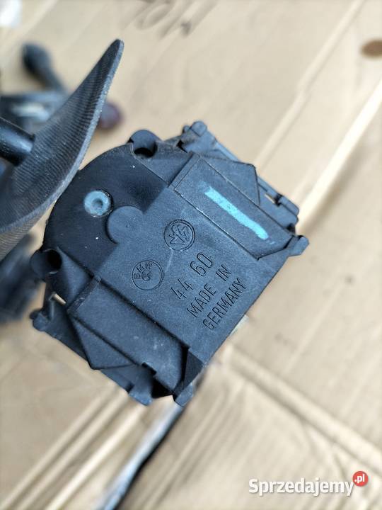 PRZEŁĄCZNIK ZESPOLONY MANETKA RAK BMW E36 panele sterowania, przełączniki Wyposażenie wnętrza lubelskie Kamień-Kolonia