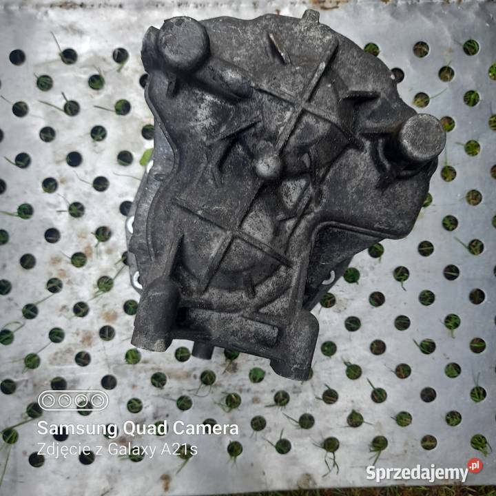AUDI OBUDOWA SKRZYNI 01X301211tylna pomorskie Jastrzębia Góra