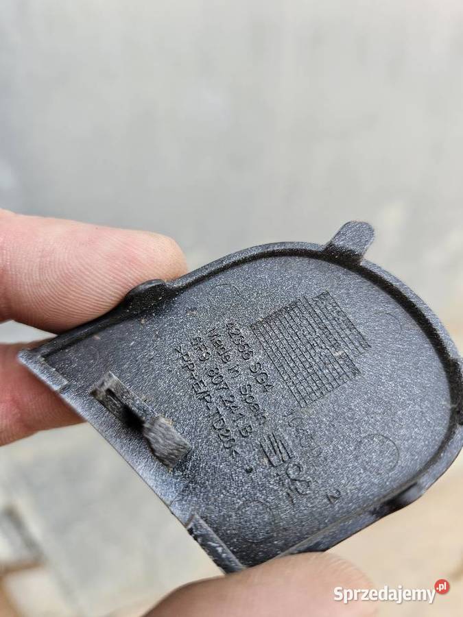 SEAT ARONA LIFT ZAŚLEPKA HAKA ZDERZAKA PRZÓD wielkopolskie