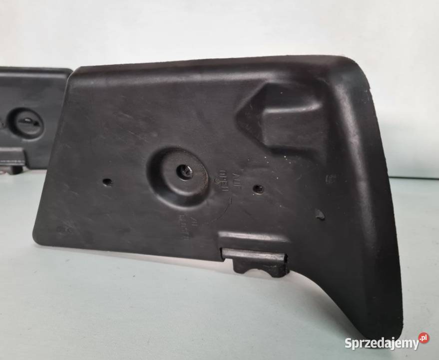 Wkład Lampy Tylnej Mercedes W124 Sedan HELLA wielkopolskie Ostrów Wielkopolski