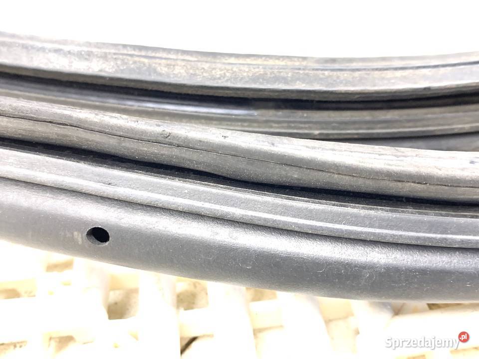 USZCZELKA DRZWI PRZESUWNYCH PRAWA TOYOTA PROACE sprzedam