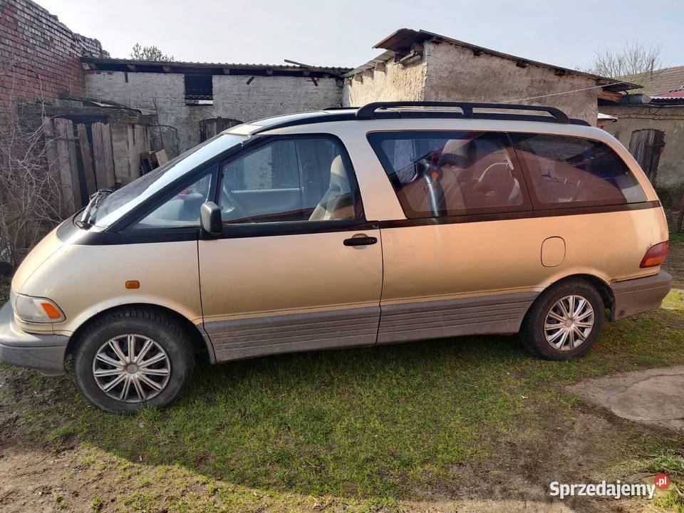 Toyota Previa 1992 raczej na części LPG urwana benzyna+LPG Sulechów