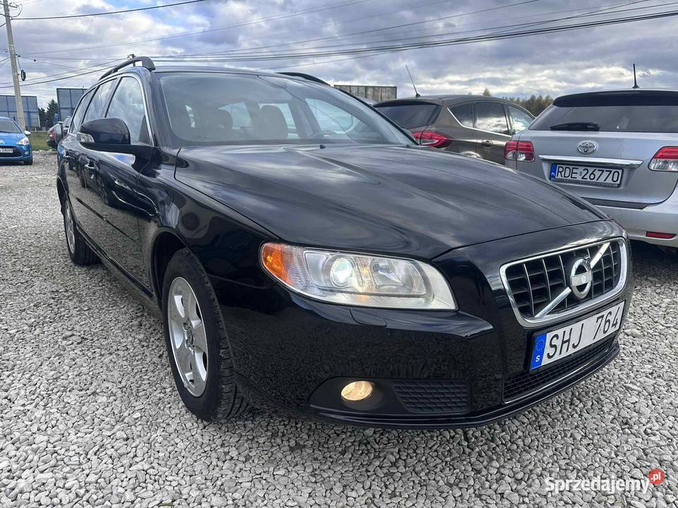 Volvo V70 Produkcji 2010 Bezwypadkowy Ładna