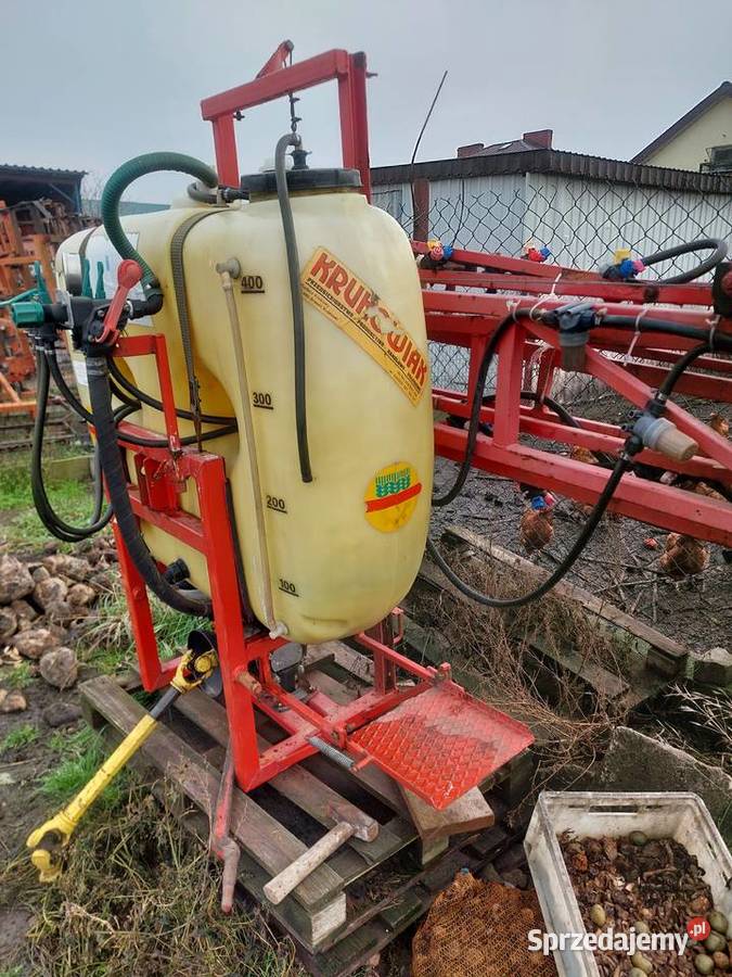 Sprzedamopryskiwacz 400 L łódzkie Bedlno