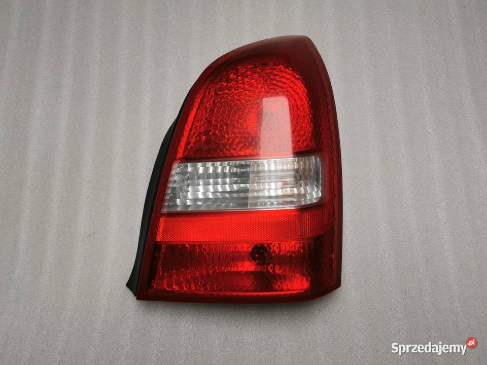 Lampa Prawy Tył Tylna Prawa Nissan Primera P12 sprzedam