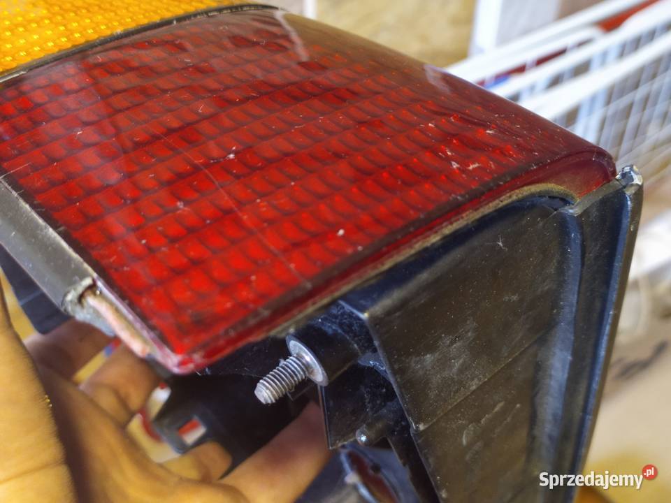 Lampa VW Golf II 2 lampy tył tylne światła sprzedam