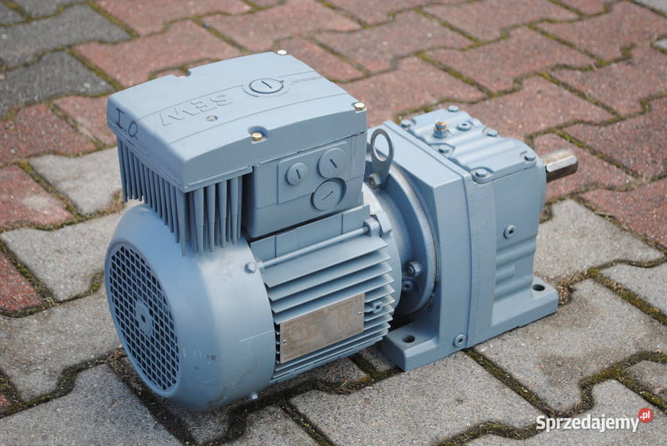 MOTOREDUKTOR 0315kw 1364obrmin FALOWNIK SEW Kargowa
