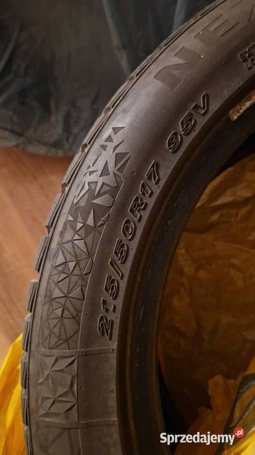 Nexen opony zimowe 215 50 r17 jednym sezonie Nexen Łąck