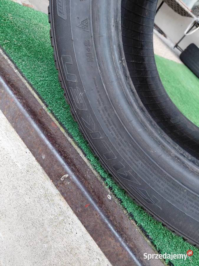 Opony zimowe Falken HS449 2 20555R162 21555R16 Ryn