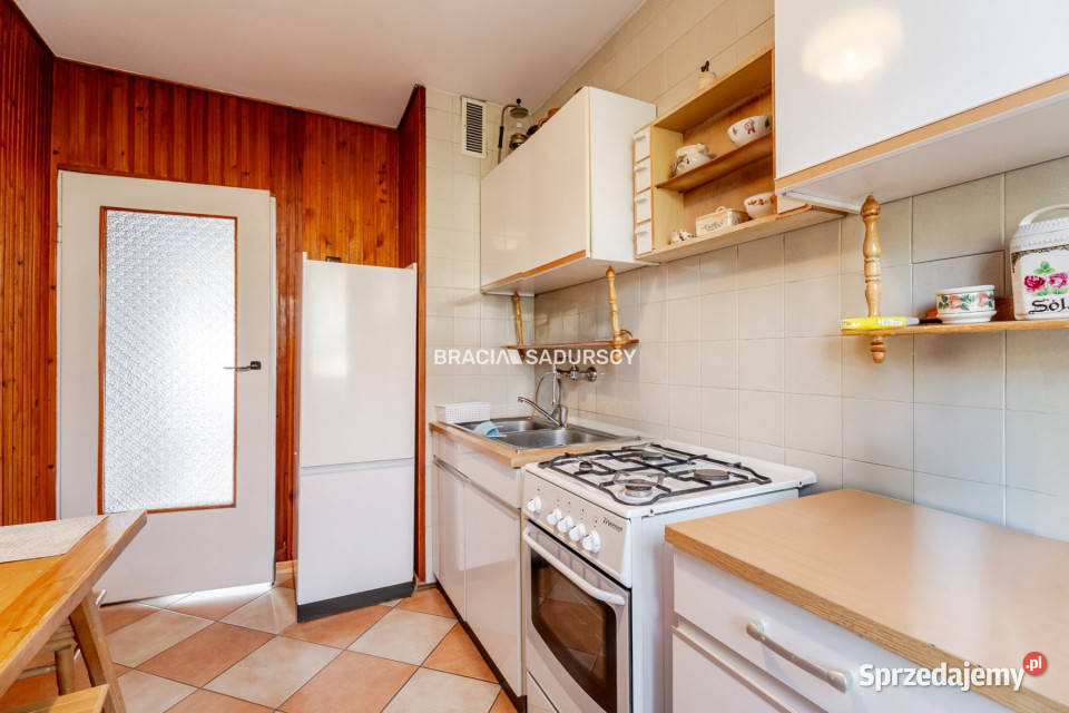 Mieszkanie Kraków 8462m2 4 pokoje własność