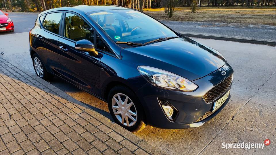 Ford Fiesta model 2020 bogate wyposażenie niski kurtyny powietrzne Bydgoszcz