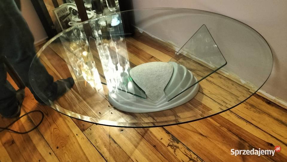 Stolik szklany Czerwonak