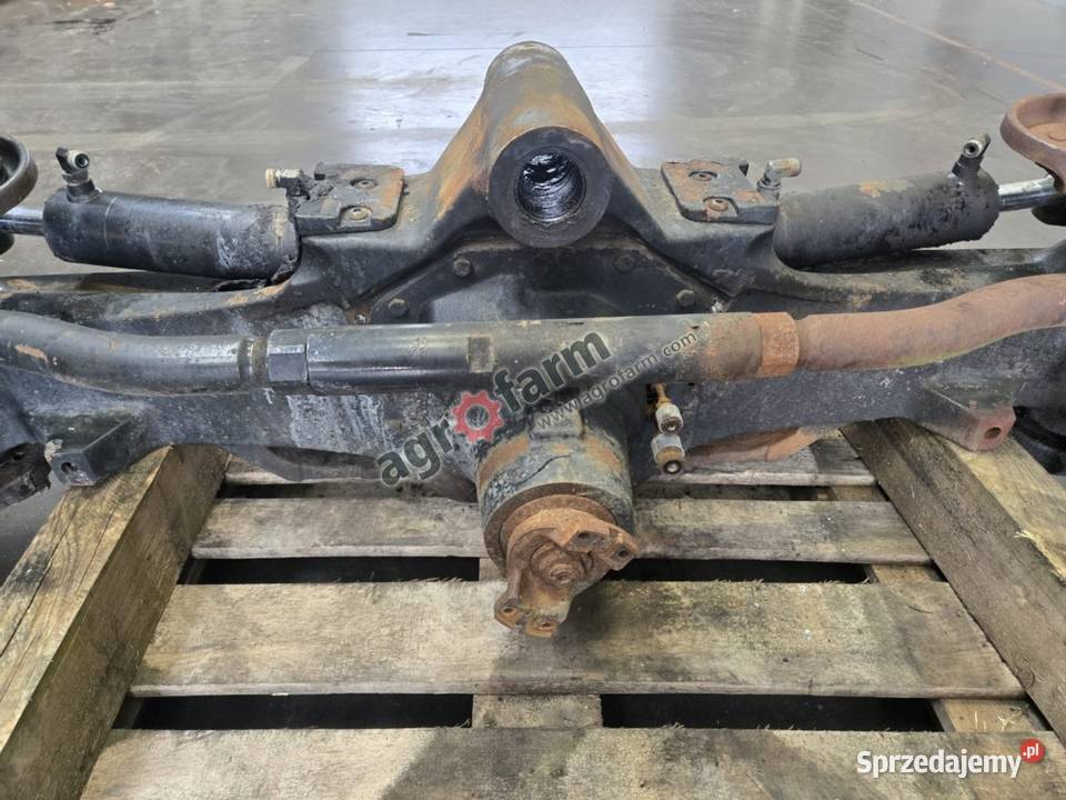 Przedni most Case Magnum 370 340 CVX CVT Byków