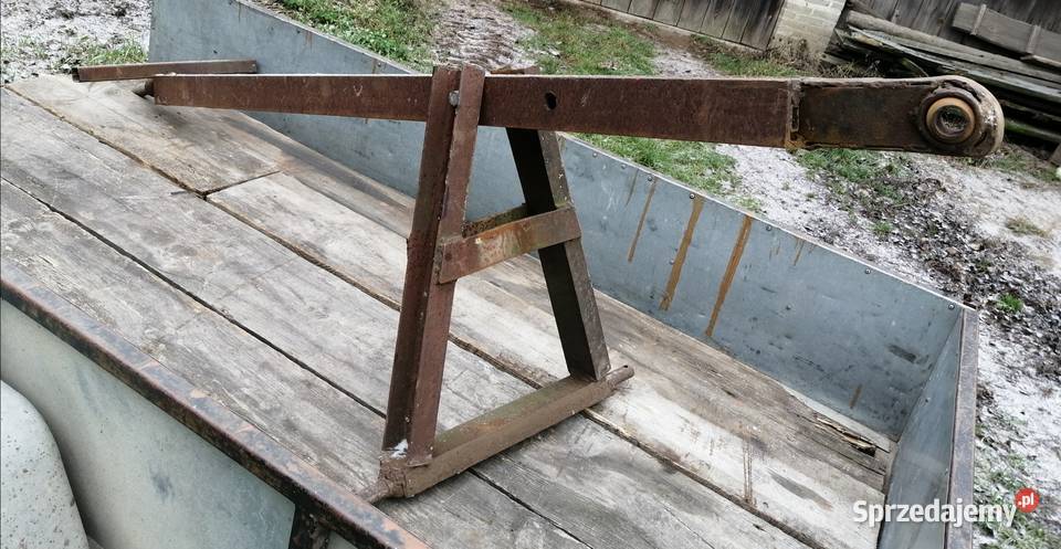 Podnośnik ładowacz do bel drzewa Pietrusy sprzedam