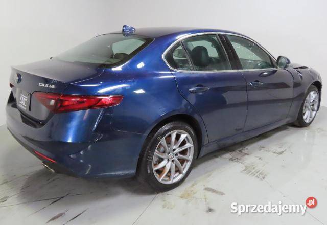 ALFA ROMEO GIULIA SPORT produkcji 2021 z USA Warszawa