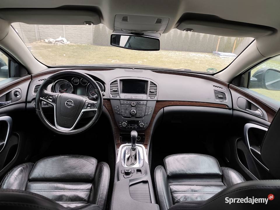 Opel Insignia 28 v6 4x4