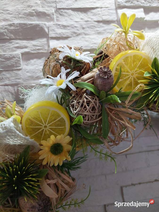 WIANEK Z CYTRYNAMI LED Stargard