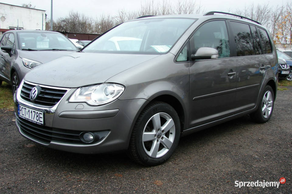 Volkswagen Touran Super stan 7 miejsc I 20032010 SUV Piła sprzedam