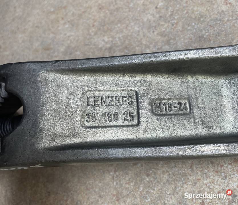 Łapa mocująca LENZKES 3018025 M1824 Czarnożyły