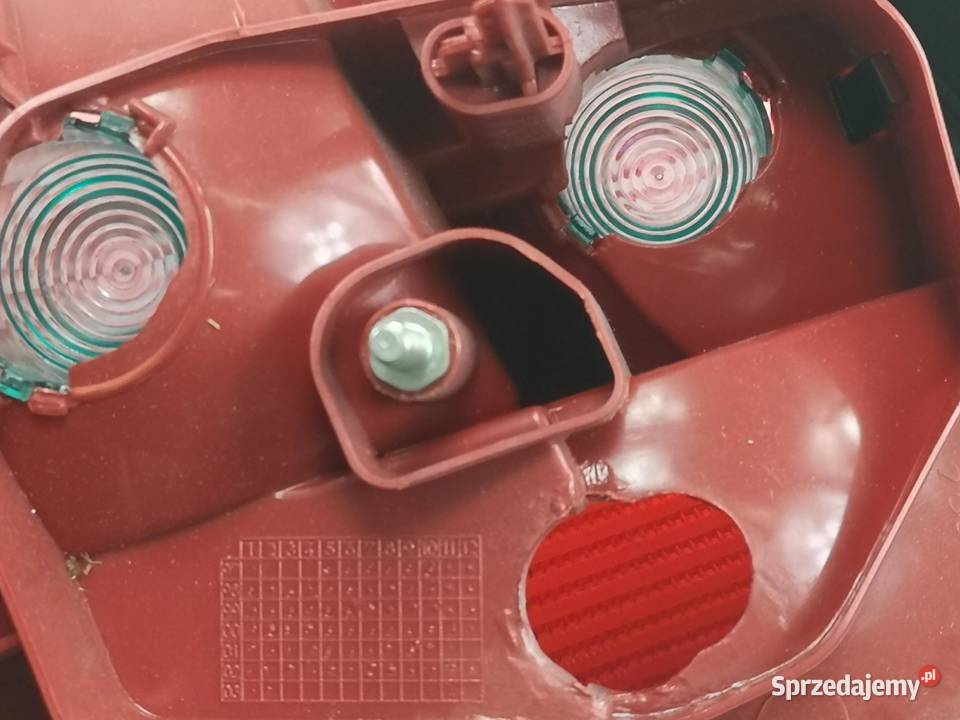 LAMPA PRAWY TYŁ PEUGEOT 206 19982012 NOWA osobowe Motoryzacja