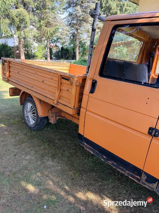 Volkswagen T4 z paką 1993 Auto użytkowe budowa Van / Minibus podkarpackie Krasna sprzedam