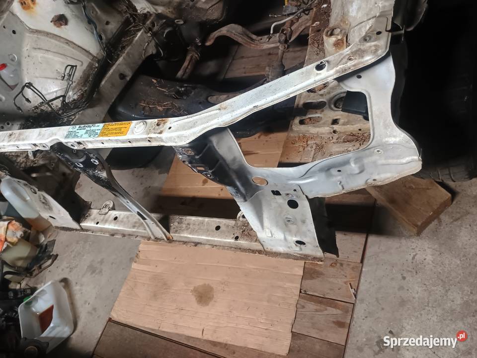 Subaru Forester SG spojler klapy lotka Emblematy Chełm