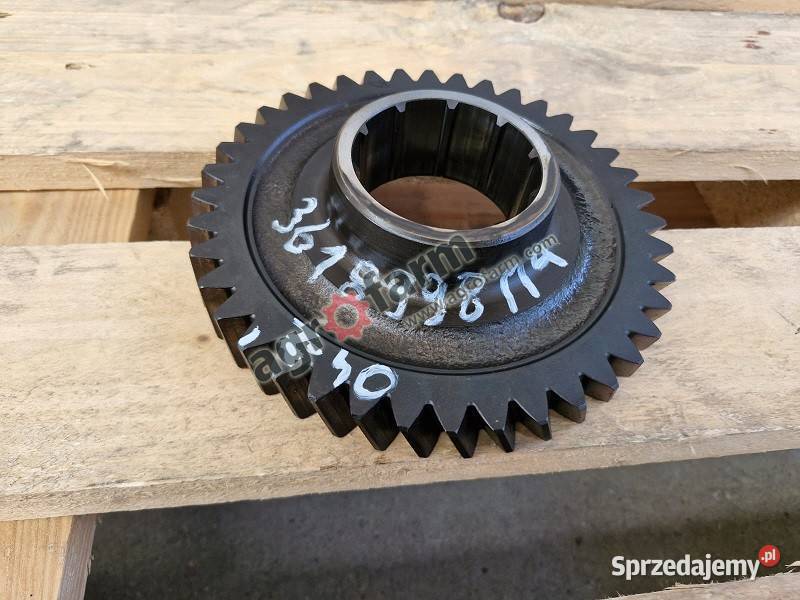 Koło zębate Massey Ferguson 6485 8210 Byków sprzedam