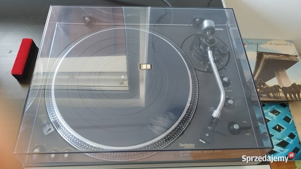 Gramofon Technics SL1610