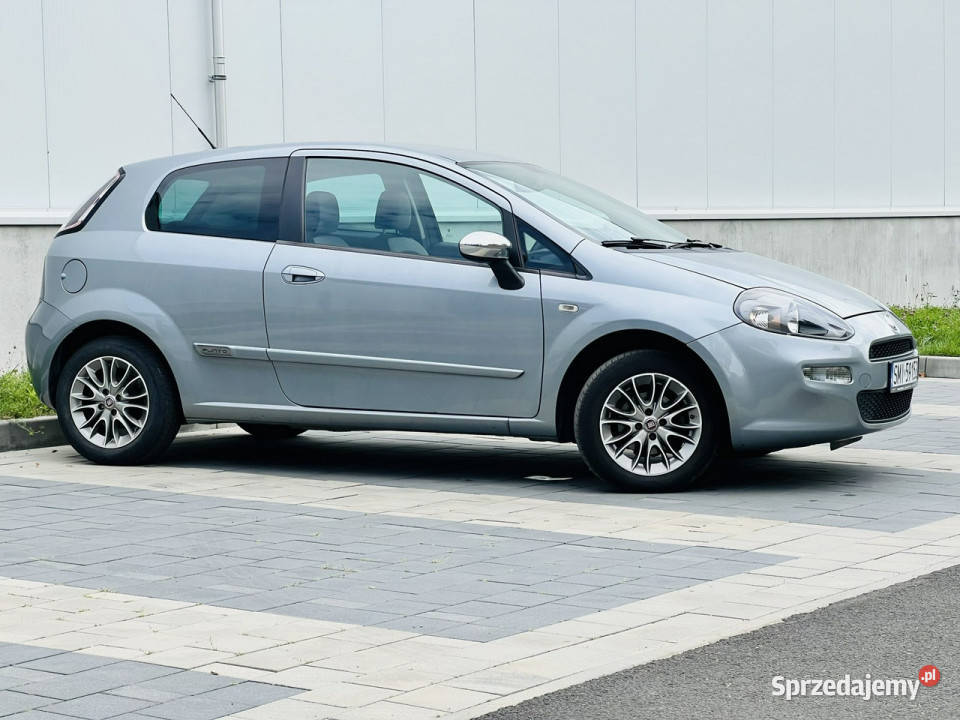 Fiat Punto Evo 12 Benz dużym serwisie szary Mikołów