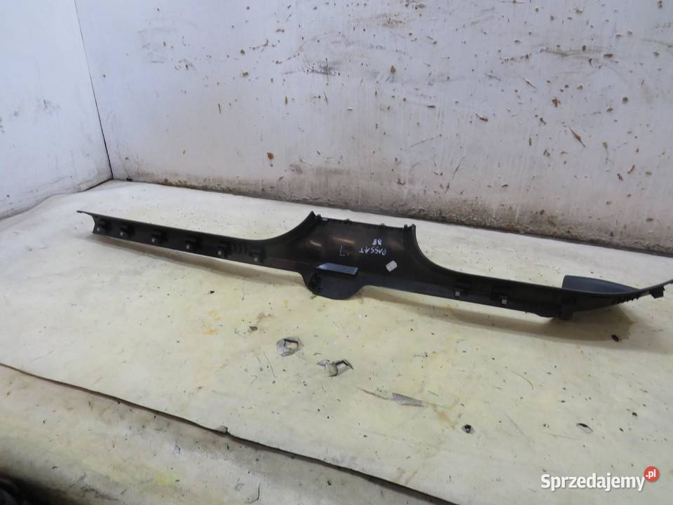OSŁONA PROGU LEWA PASSAT B8 KOMBI 3G0853371 sprzedam