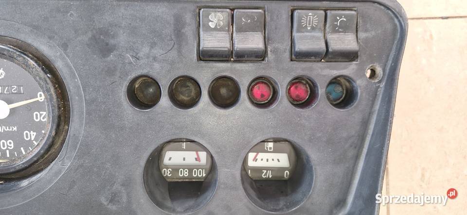 Deska rozdzielcza Nysa 522 nowy typ Gdańsk