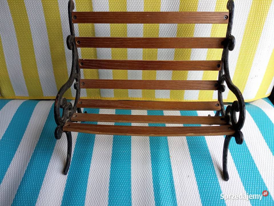 Ławkę sprzedam Borówno