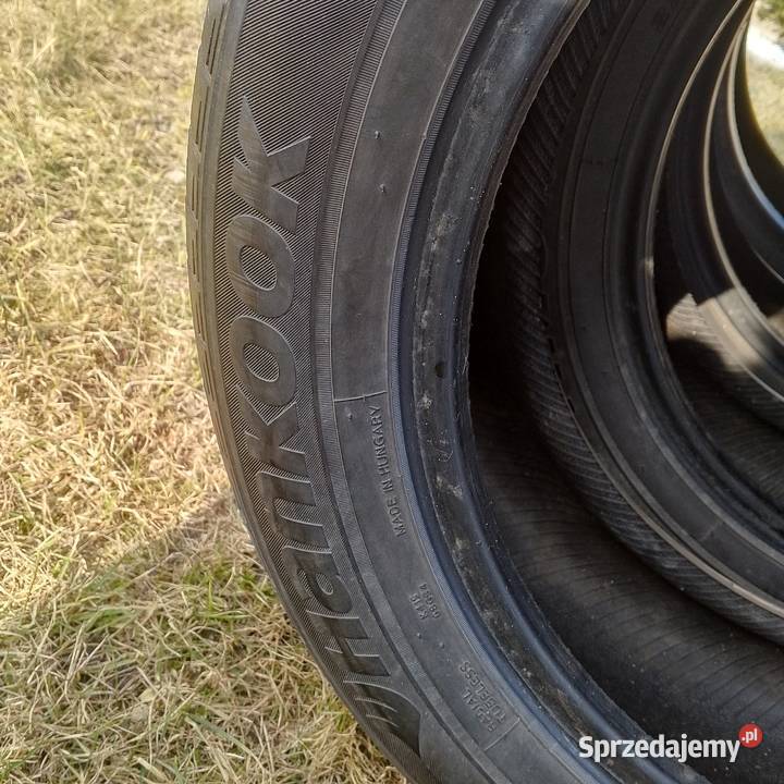 Sprzedam komplet opon r18 Września