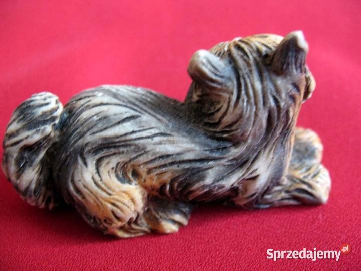Kot kotek ze szklanymi oczkami stara figurka Siedlce