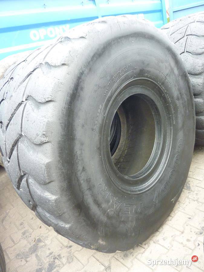 2x Opona używana przemysłowa 265R25 GOODYEAR 230 Zaścianki