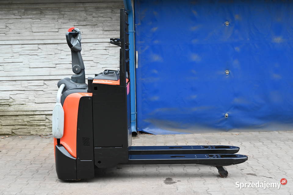 Paleciak elektryczny Toyota BT LPE 200 2000 2016 Częstochowa