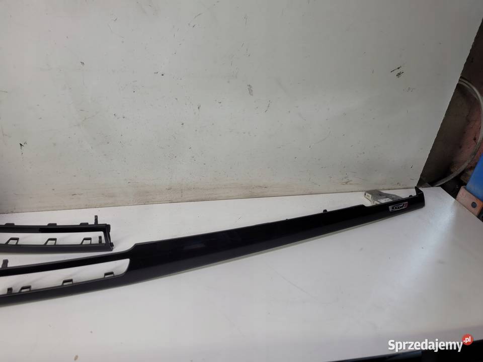 DEKOR DEKORY AUDI A8 D4 PIANO BLACK ORYGINAŁ Przystajń