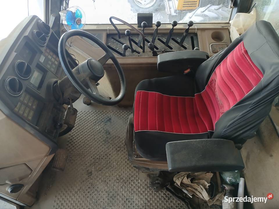 Ciągnik CHALLENGER CAT 65B fendt renault case Chlewice