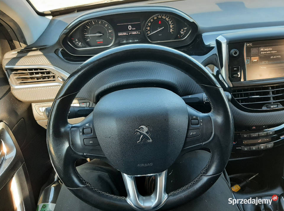 Peugeot 2008 Premium 12 benzyna klimatronik90000 relingi dachowe 2008