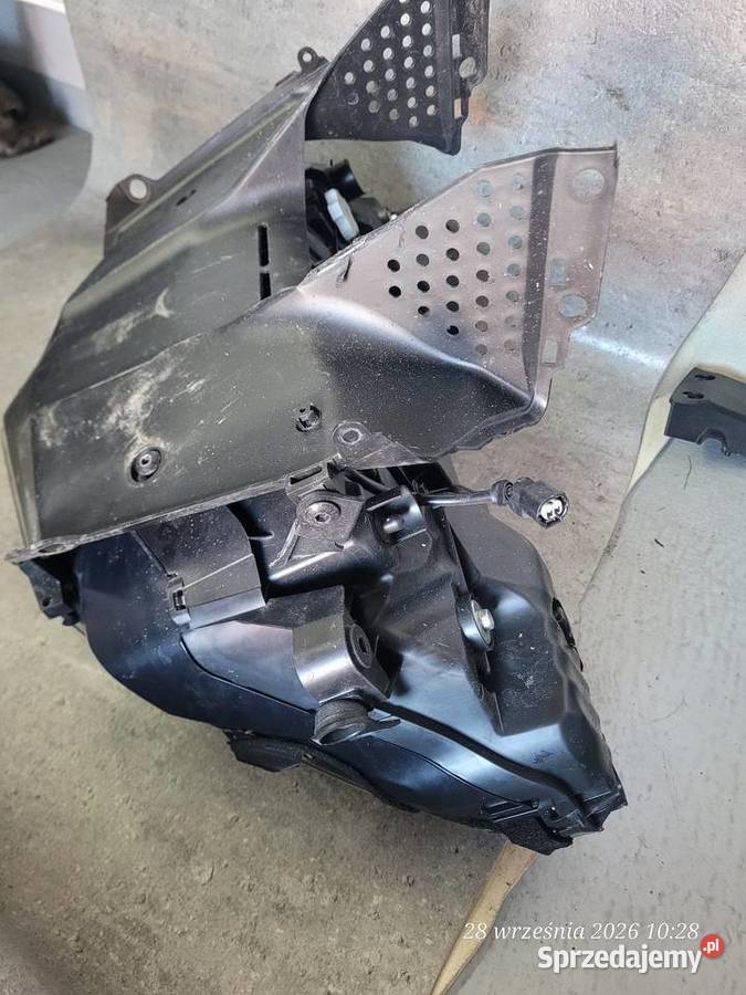 HONDA GOLD WING GL1800 SC79 B GOLDWING OEM LAMPA Nowy Tomyśl